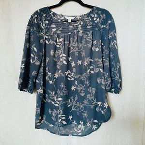 SOLD Womans XS - Lauren Conrad Business Blouse - Blue + Subtle Glittered Flowers